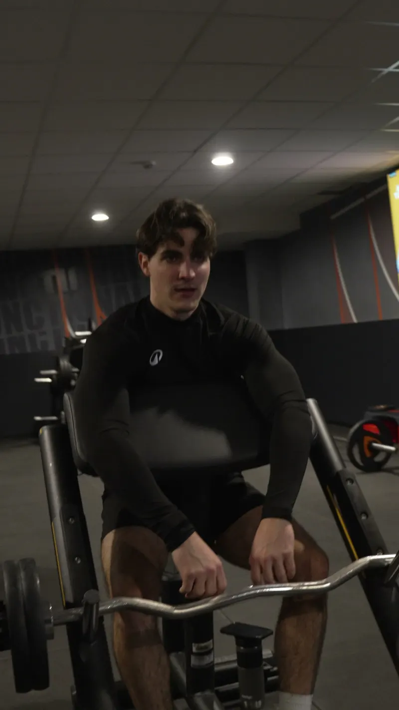 Christian entrenando en el gimnasio