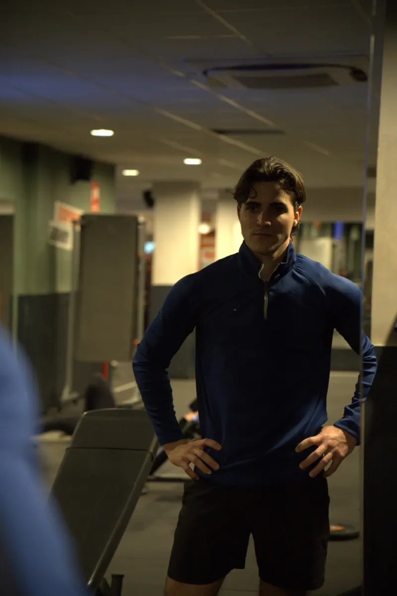 Christian entrenando en el gimnasio
