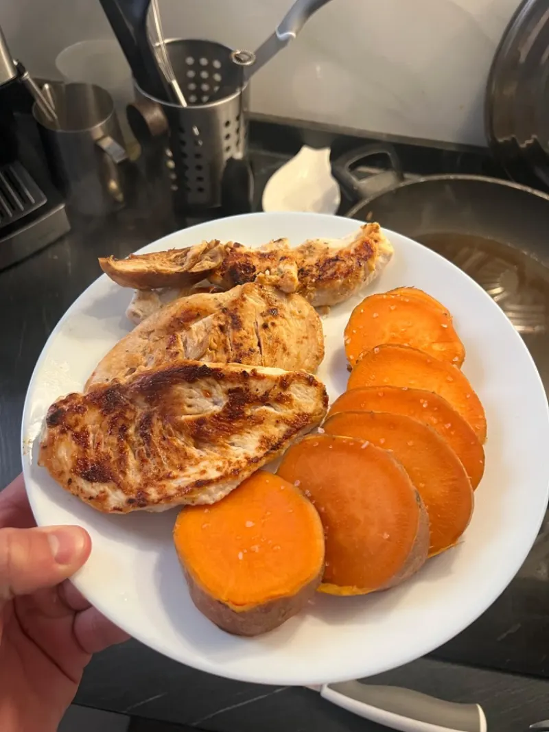 Cena: Pollo · Boniato